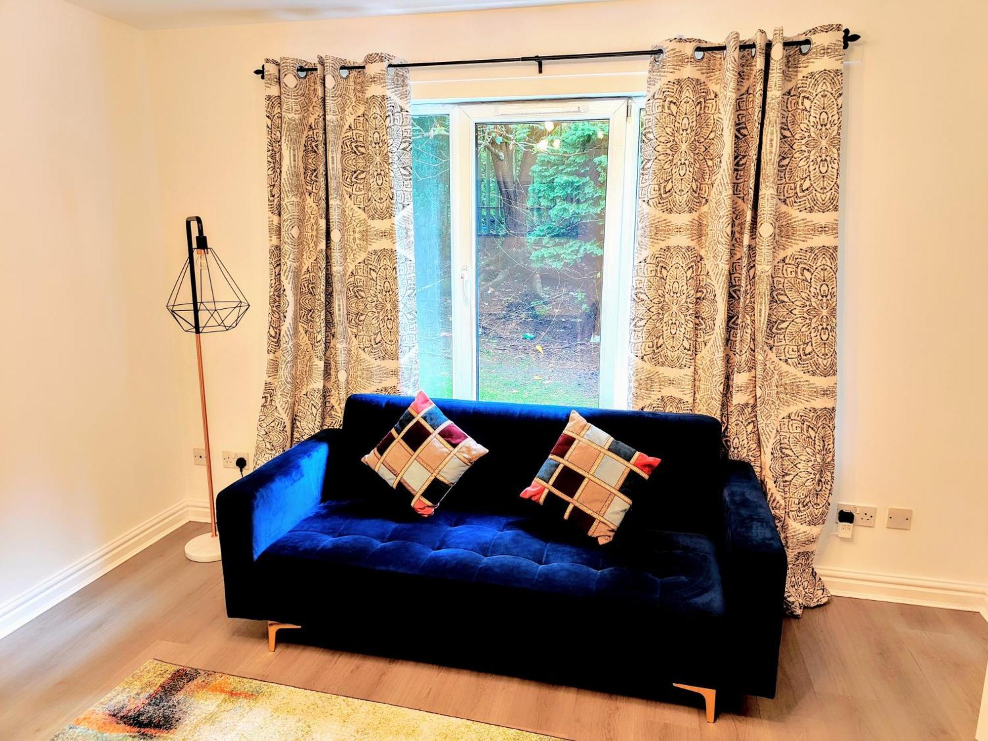 La Casita, Quarry - 2 Bedroom Entire Apartment With Free Parking Glasgow Dış mekan fotoğraf