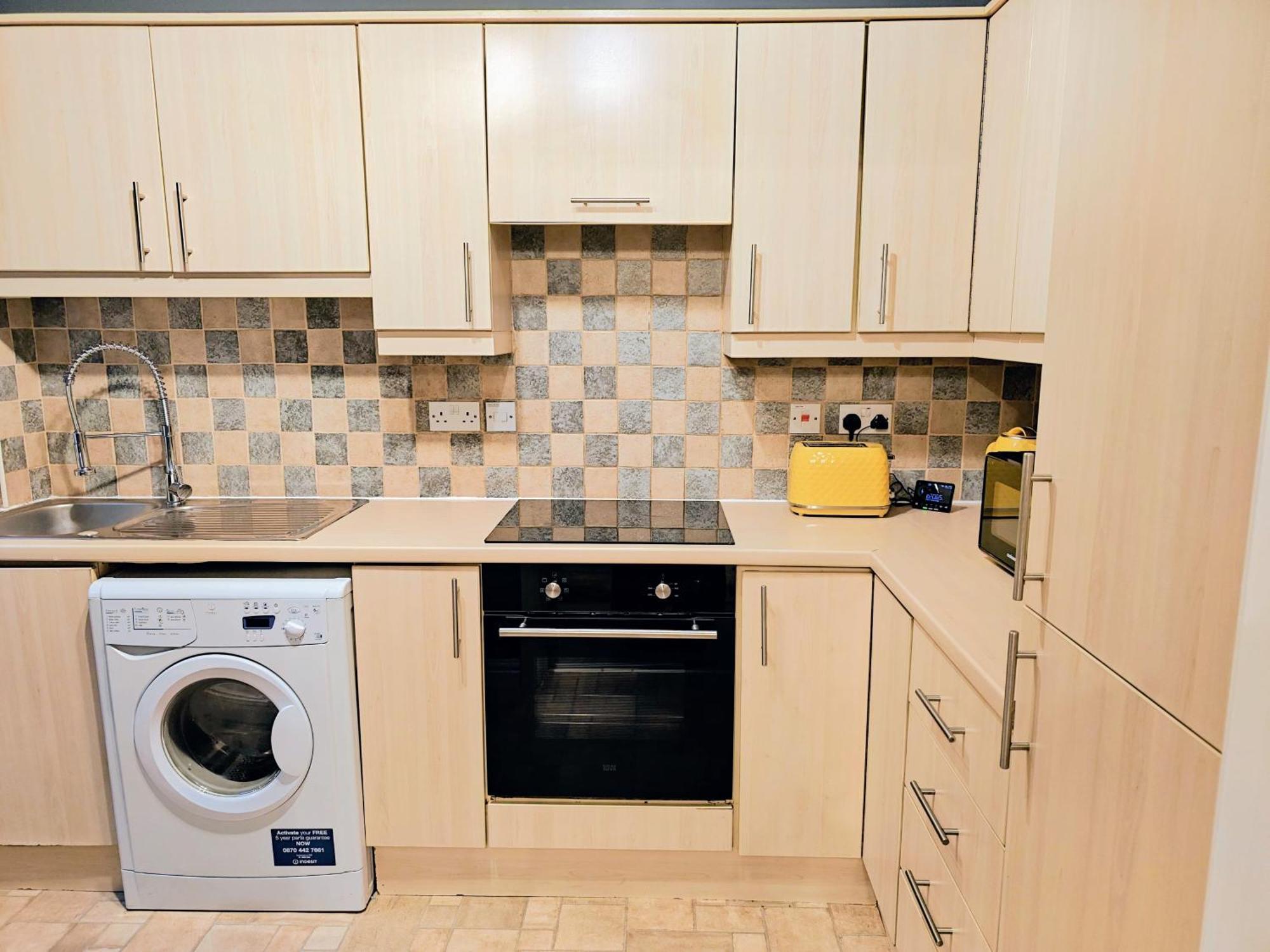 La Casita, Quarry - 2 Bedroom Entire Apartment With Free Parking Glasgow Dış mekan fotoğraf